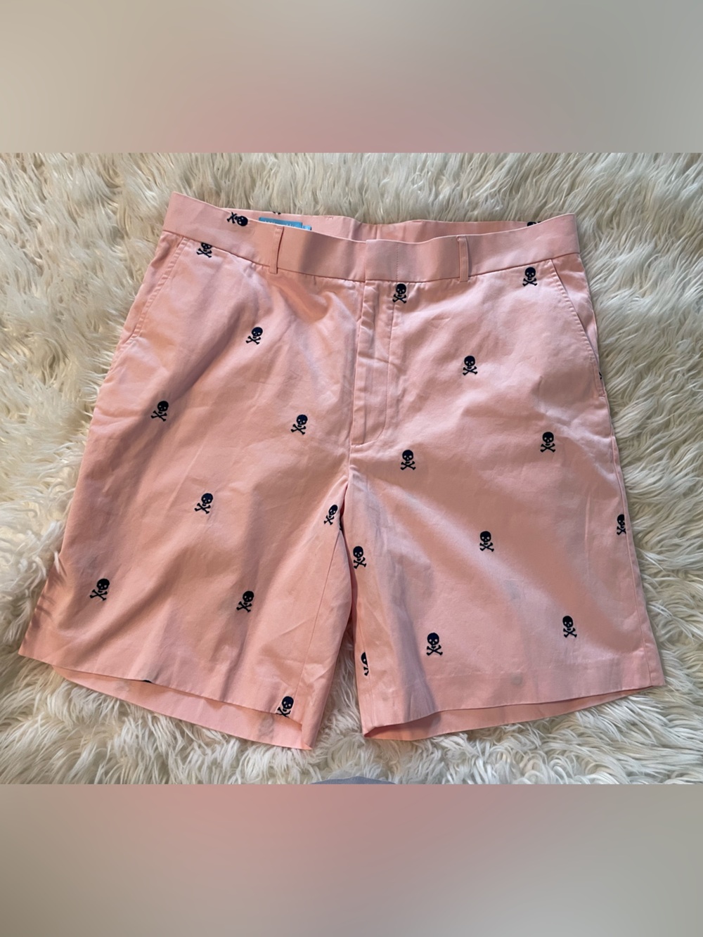 J. McLaughlin NWT Men’s Devon-Style Embroidered Skull/Crossbones Shorts-Size 36